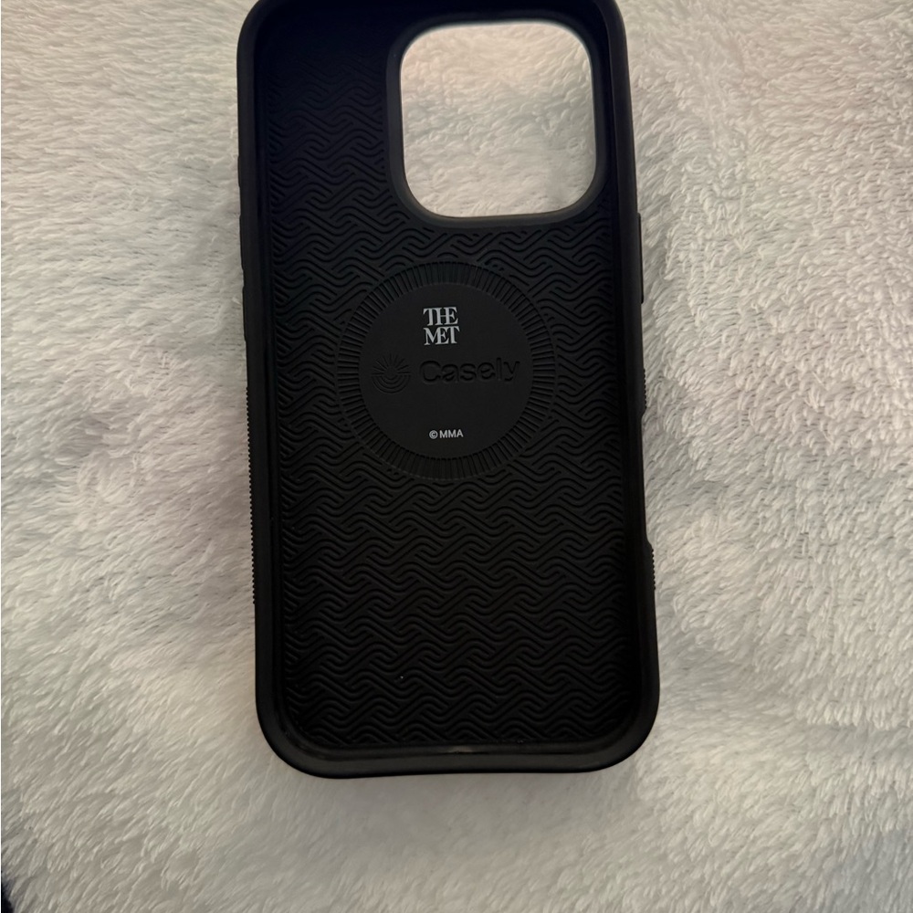 Casely iPhone 16 Pro The Met Series case - Picture 4 of 6